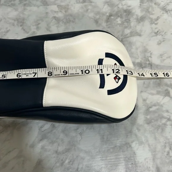 HERITAGE COLLECTION GOLF CLUB HEAD COVER WITH LOGO WHITE N BLACK - Picture 3 of 7